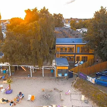 Przyczepa Foremka W Molo Surf Campsite