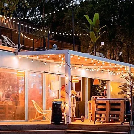 Przyczepa Foremka W Molo Surf Campsite Jastarnia